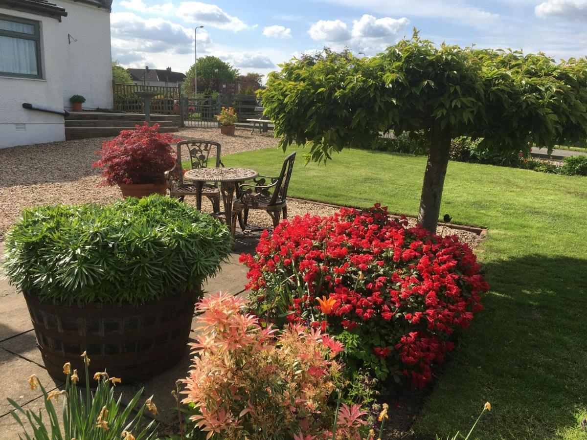 Auchenlea Bed And Breakfast Coatbridge Exterior photo